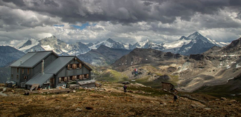 Cabane des Becs de Bosson, Val d'Hérens, Réchy