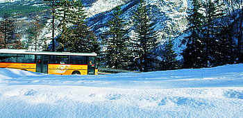 Bus Postal à Mont-Noble, Nax région