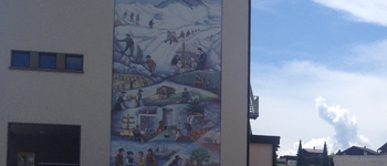 The Amanda Mayor mural alt